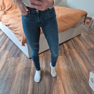 Levi’s blue jeans